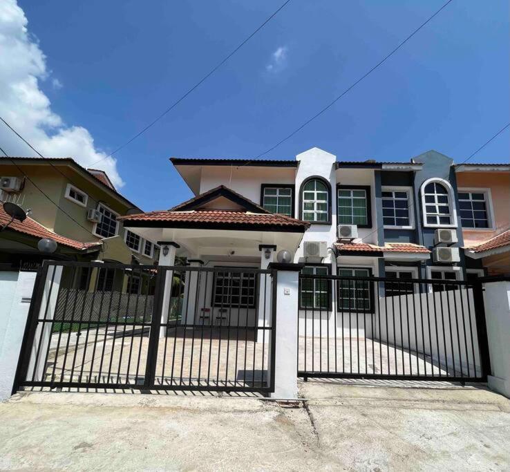 Bayu Homes *